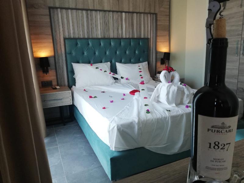 Rodinn Park Hotel Antalya Extérieur photo